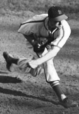 Harry Brecheen pitching in Game 2 of 1946 World Series